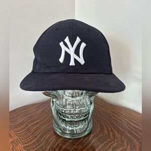 New York Yankees New Era 59FIFTY MLB On Field Fitted Cap 7 1/2
